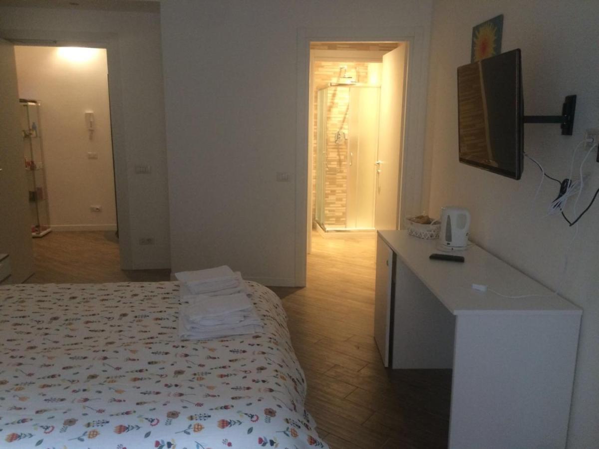 B&B Via Fontana Milano Exteriör bild