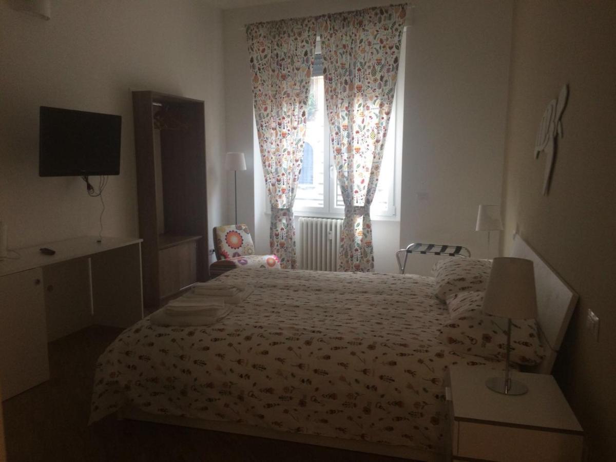 B&B Via Fontana Milano Exteriör bild