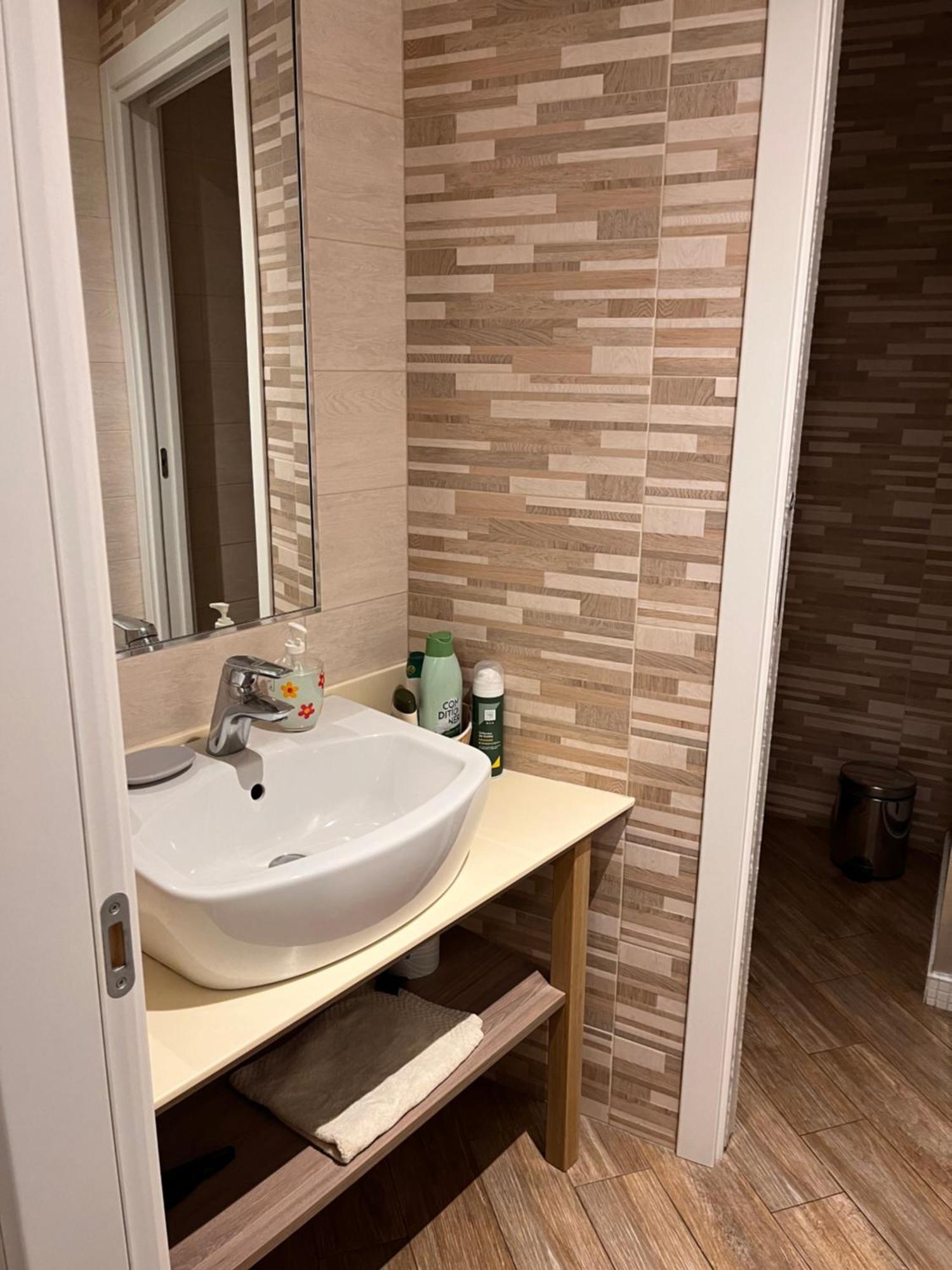 B&B Via Fontana Milano Exteriör bild
